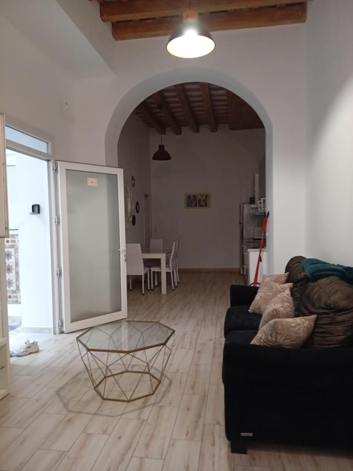 Apartamento Veedor 19 Dias Y Muchas Noches Cadiz Bagian luar foto